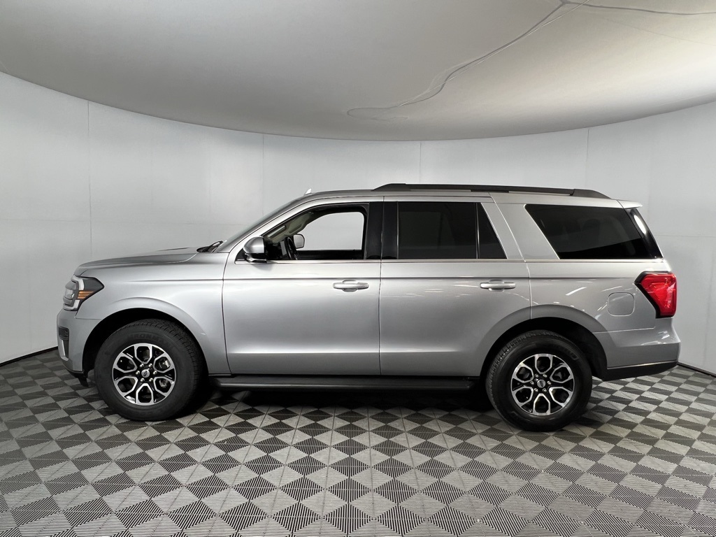 2024 Ford Expedition XLT photo 6