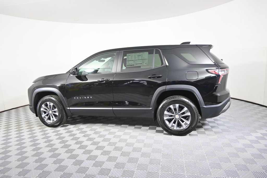 2026 Chevrolet Equinox LT photo 3