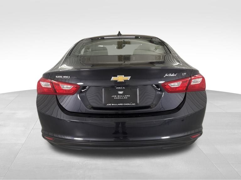 2023 Chevrolet Malibu 1LT photo 3
