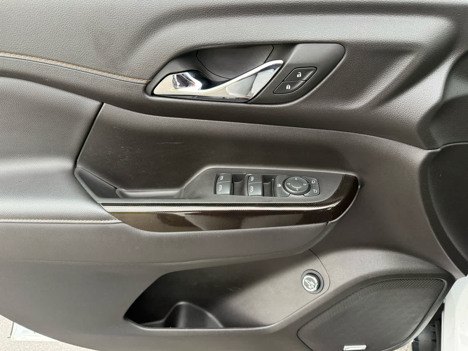 2023 Gmc Acadia AT4 photo 25