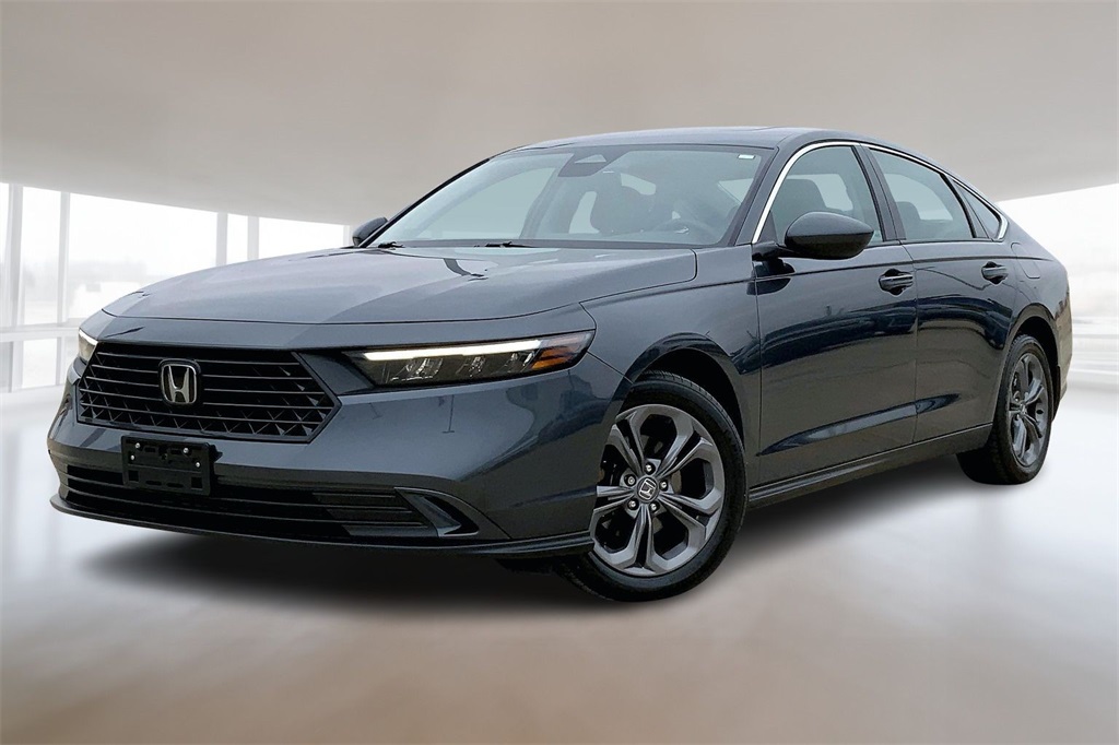 2023 Honda Accord EX's photo