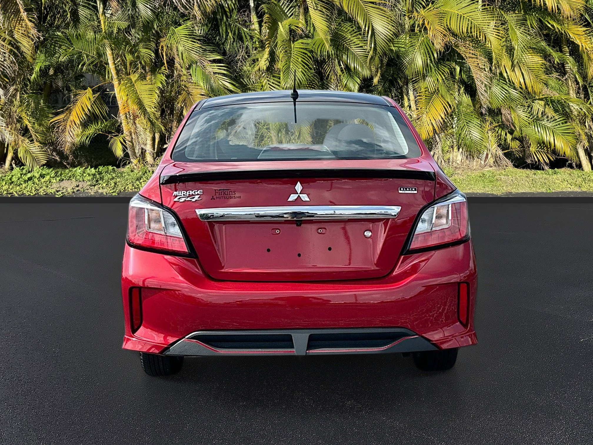 2024 Mitsubishi Mirage G4 Black Edition photo 4