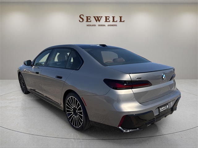 2025 Bmw 750e 750e xDrive photo 3