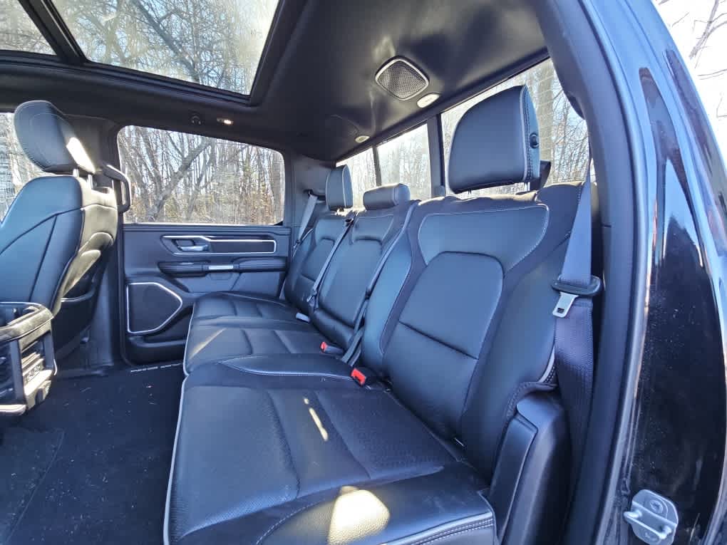 2022 Ram 1500 Laramie photo 4