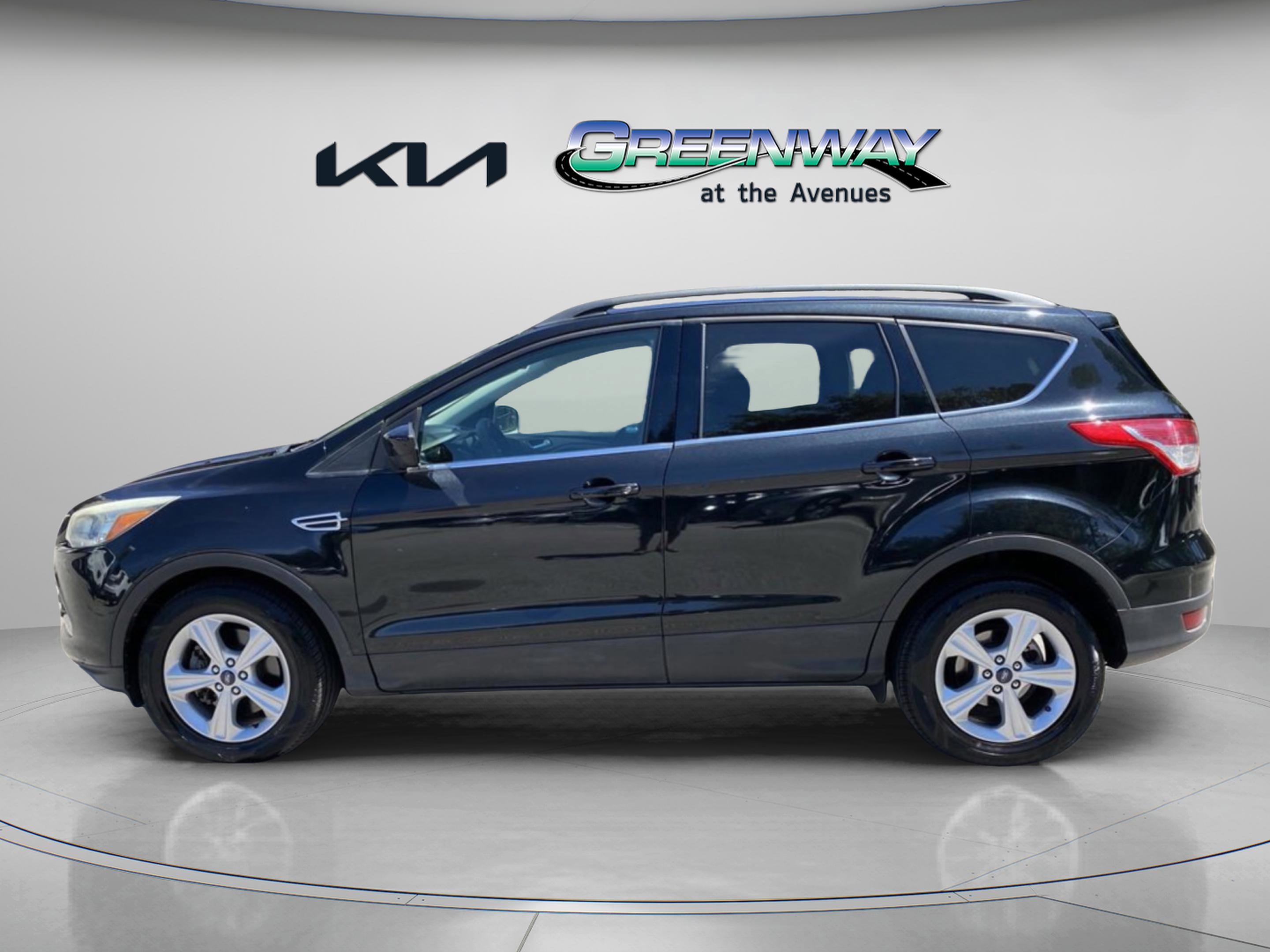 Used 2014 Ford Escape SE with VIN 1FMCU0G96EUB12643 for sale in Jacksonville, FL