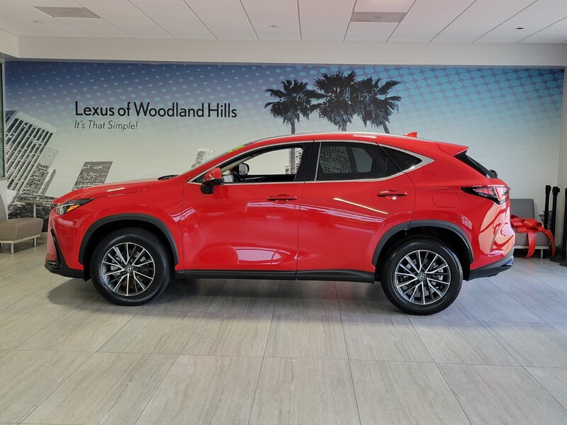 2025 Lexus NX 350h Premium AWD photo 2