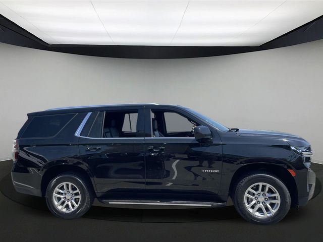 2023 Chevrolet Tahoe LT photo 3