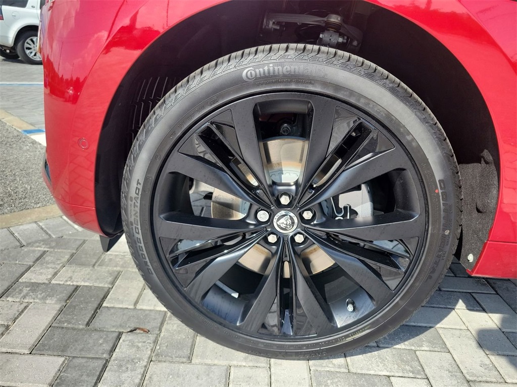2026 Jaguar F-PACE P250 R-Dynamic S photo 12