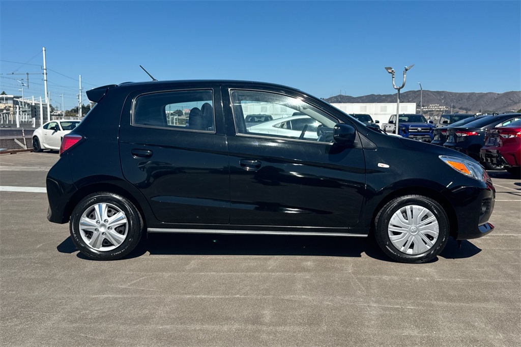 2021 Mitsubishi Mirage ES photo 3