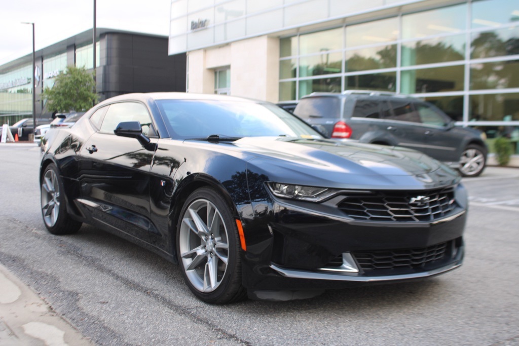 2023 Chevrolet Camaro 2LT photo 4