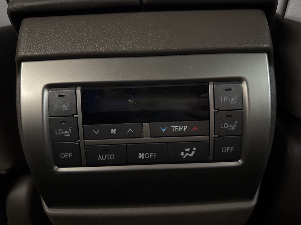 2021 Lexus GX 460 photo 26