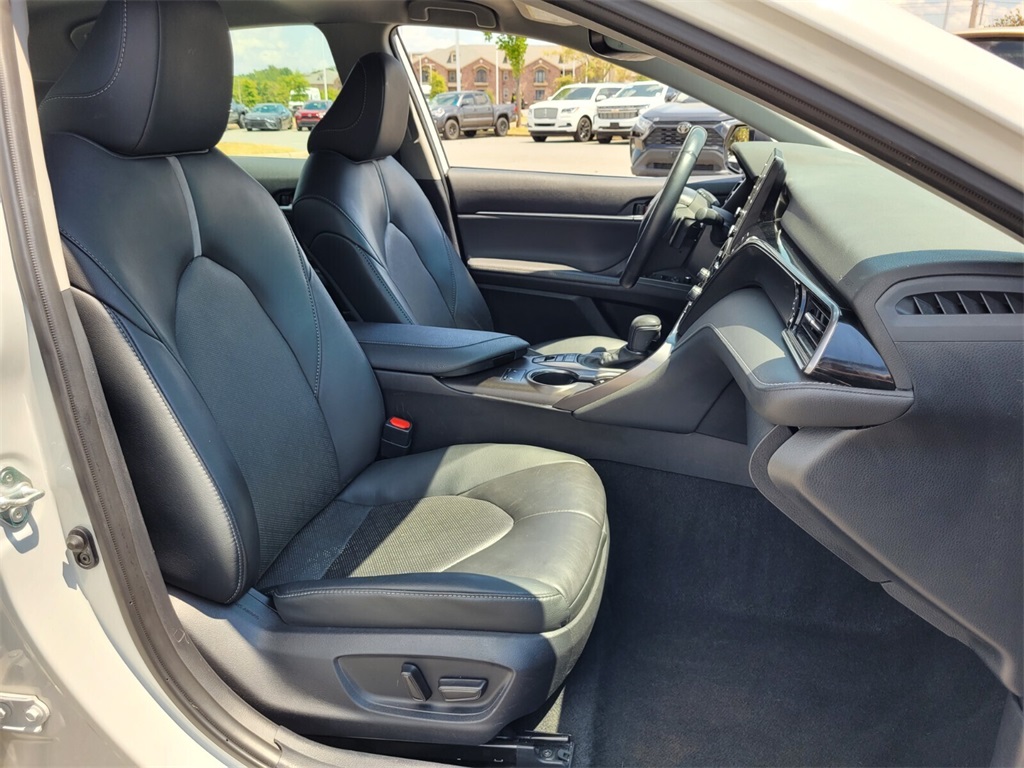 2024 Toyota Camry XSE photo 11