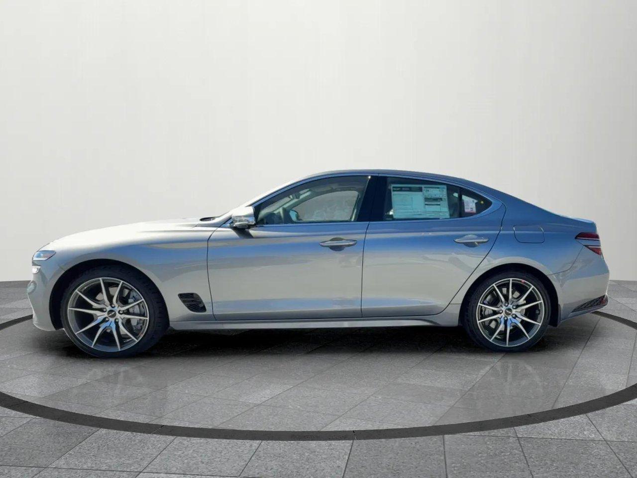 2026 Genesis G70 2.5T Prestige photo 2