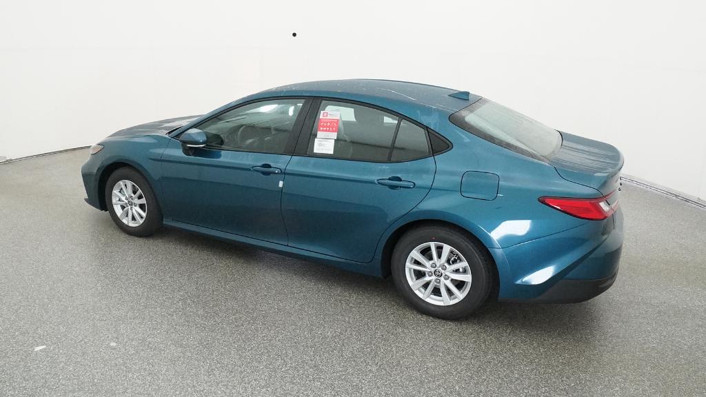 2026 Toyota Camry LE photo 11