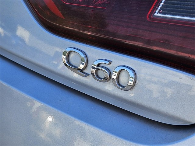 2018 Infiniti Q60 3.0t Luxe photo 12