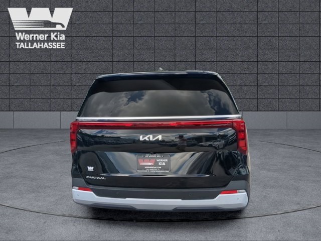 2025 Kia Carnival LXS photo 5