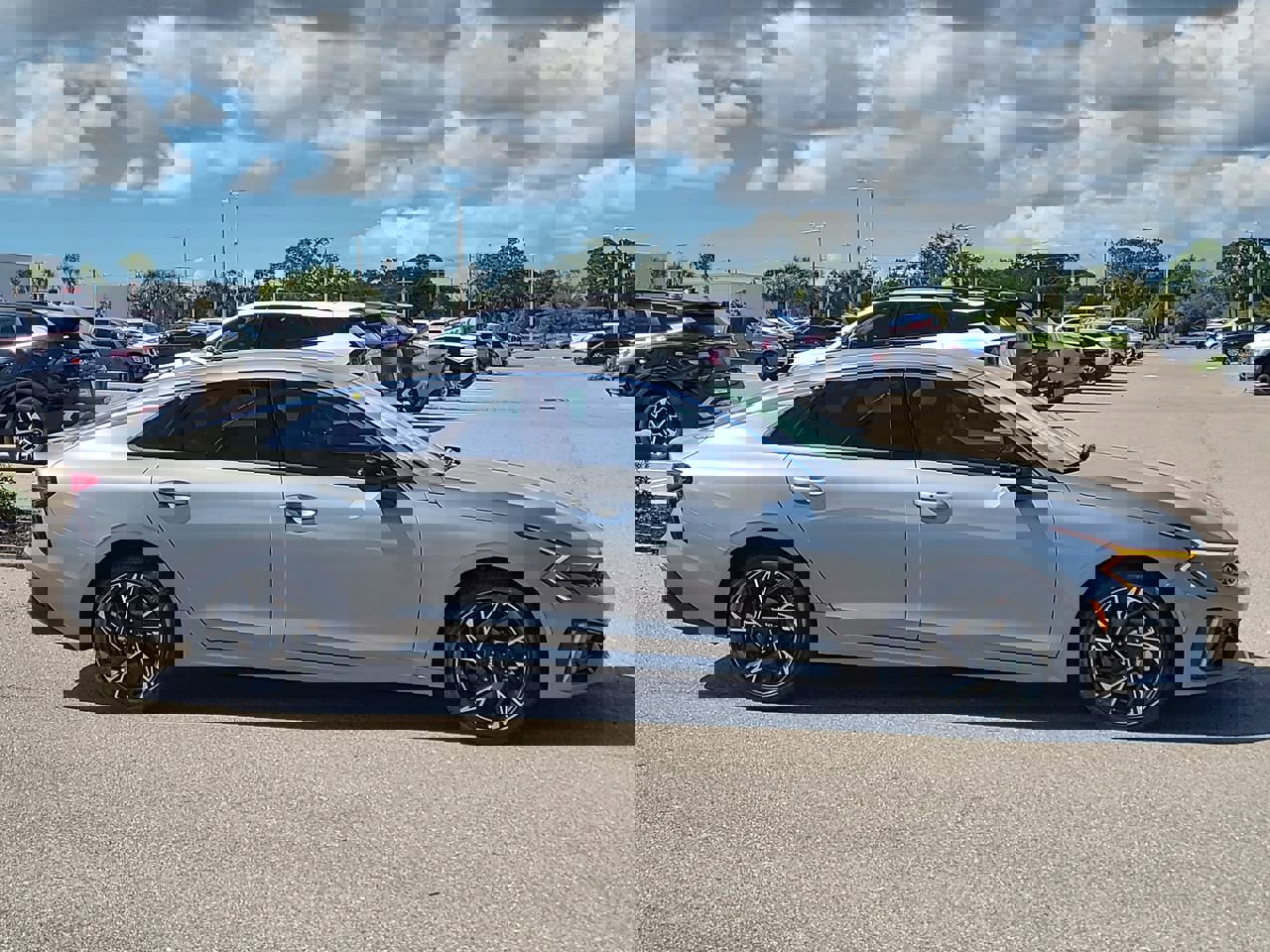 2026 Kia K5 GT-Line photo 3