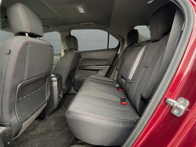 2016 Chevrolet Equinox LT photo 27