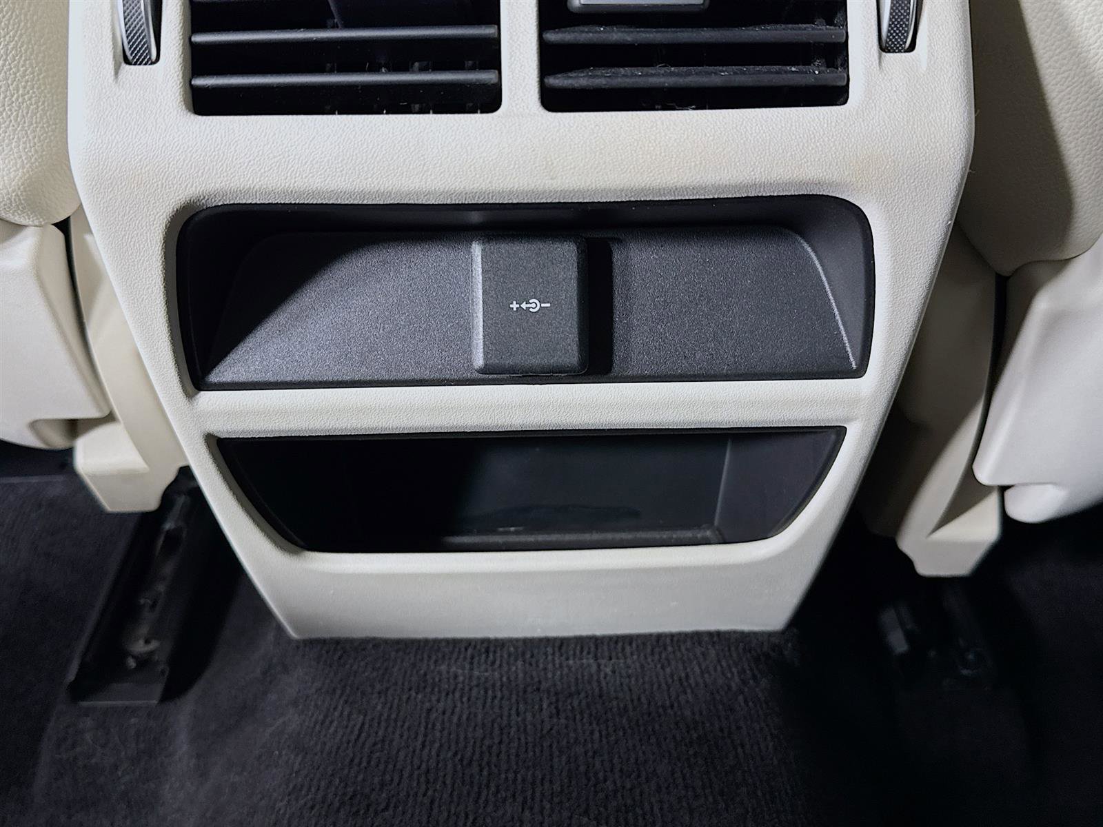 2021 Jaguar E-PACE P250 SE photo 25