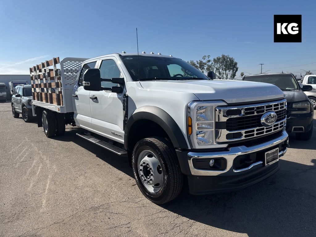 2026 Ford F-550 Super Duty Chassis Cab XL's photo