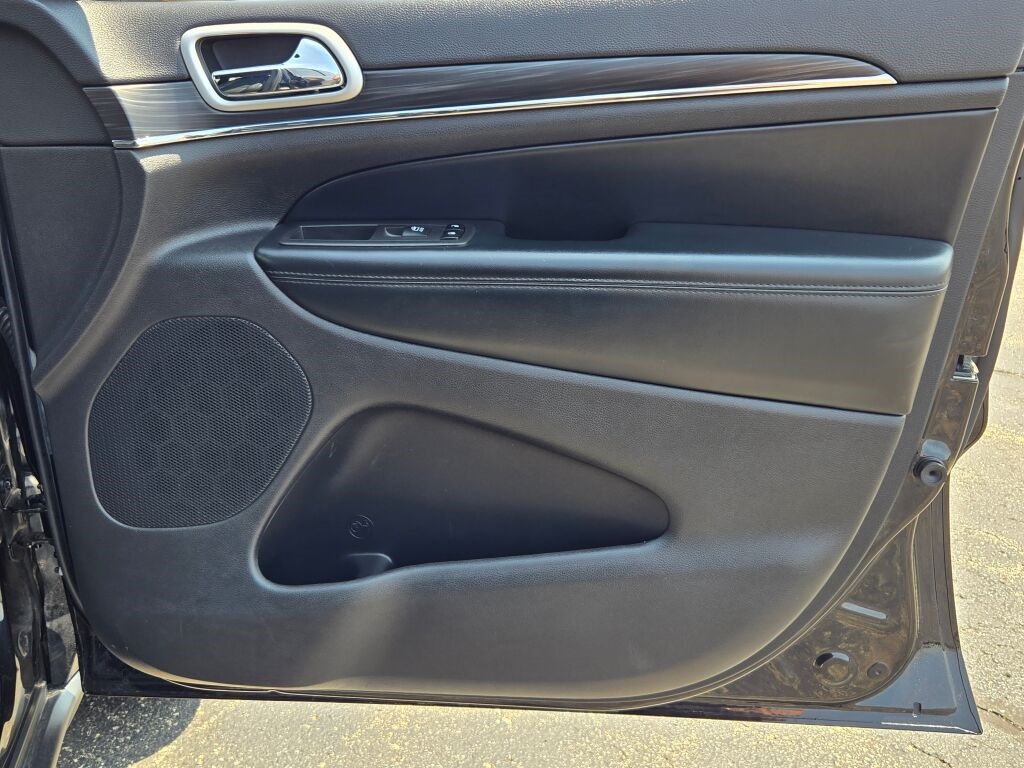 2021 Jeep Grand Cherokee Limited photo 6
