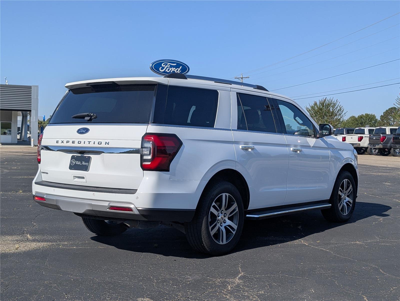 2023 Ford Expedition Limited photo 4