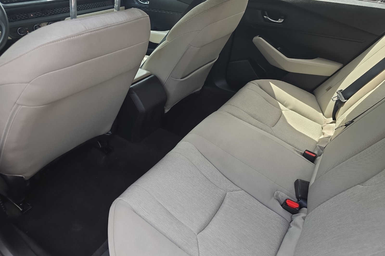 2023 Honda Accord LX photo 12