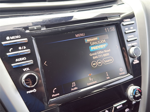 2020 Nissan Murano S photo 18