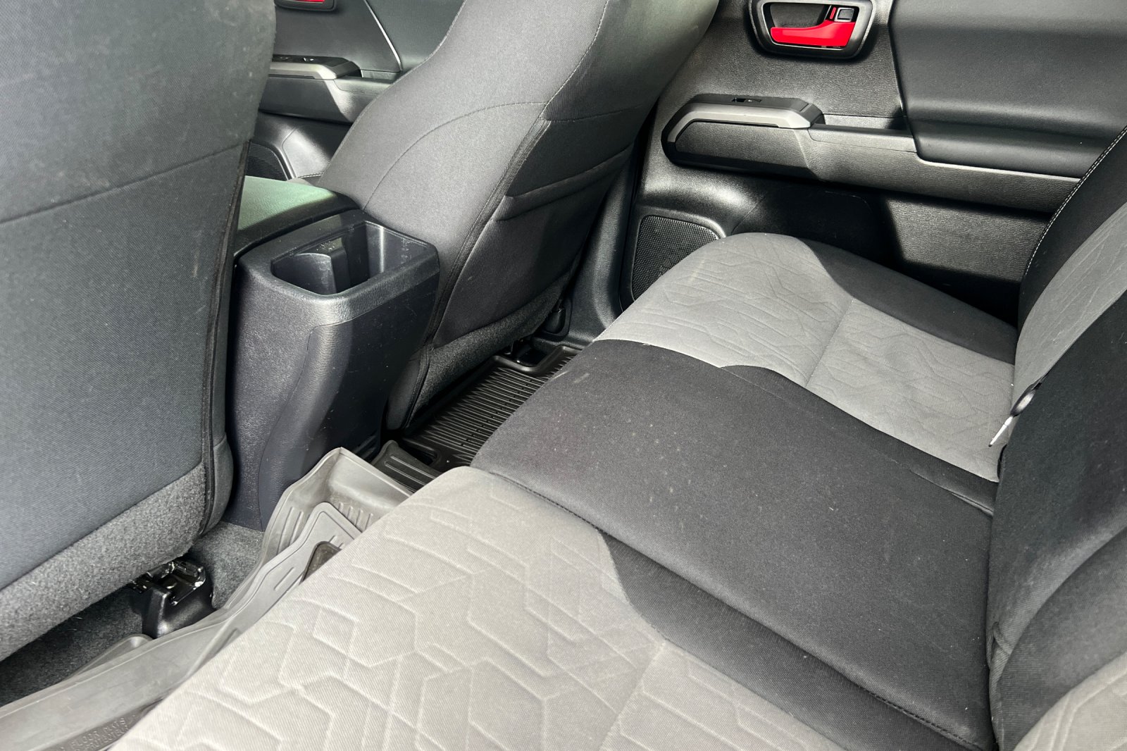 2023 Toyota Tacoma TRD Sport 4x4 photo 8