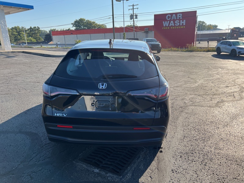 2024 Honda HR-V LX photo 4