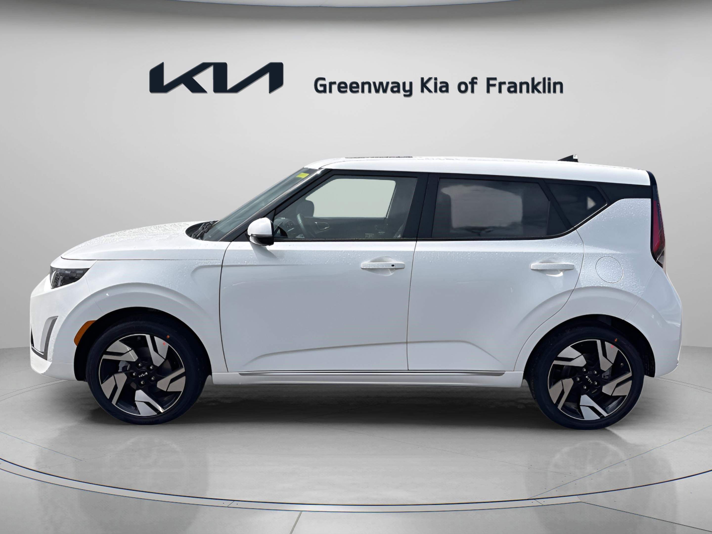 2025 Kia Soul GT-Line photo 4