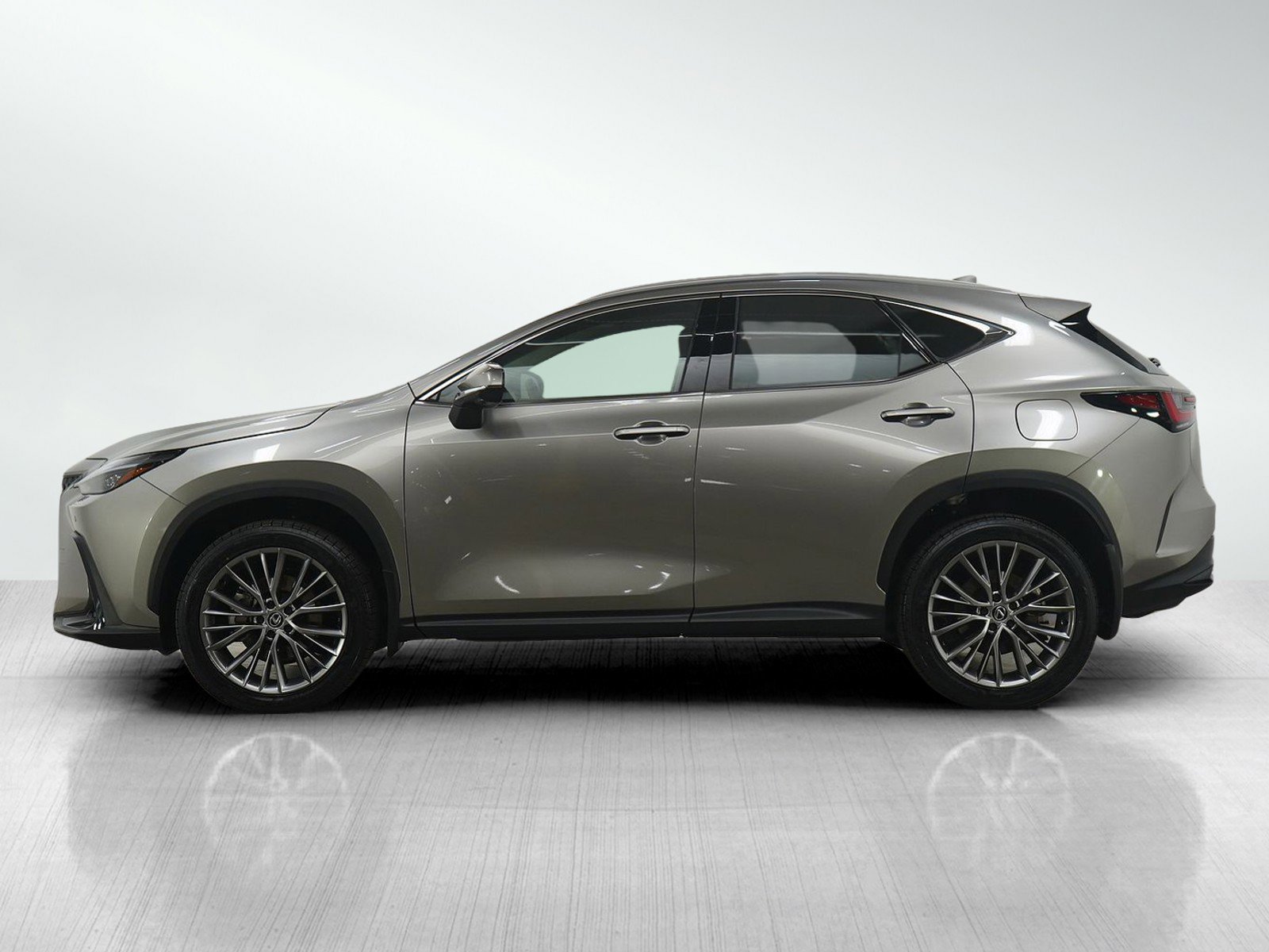 Used 2024 Lexus NX 350 with VIN 2T2HGCEZXRC052077 for sale in Roseville, Minnesota