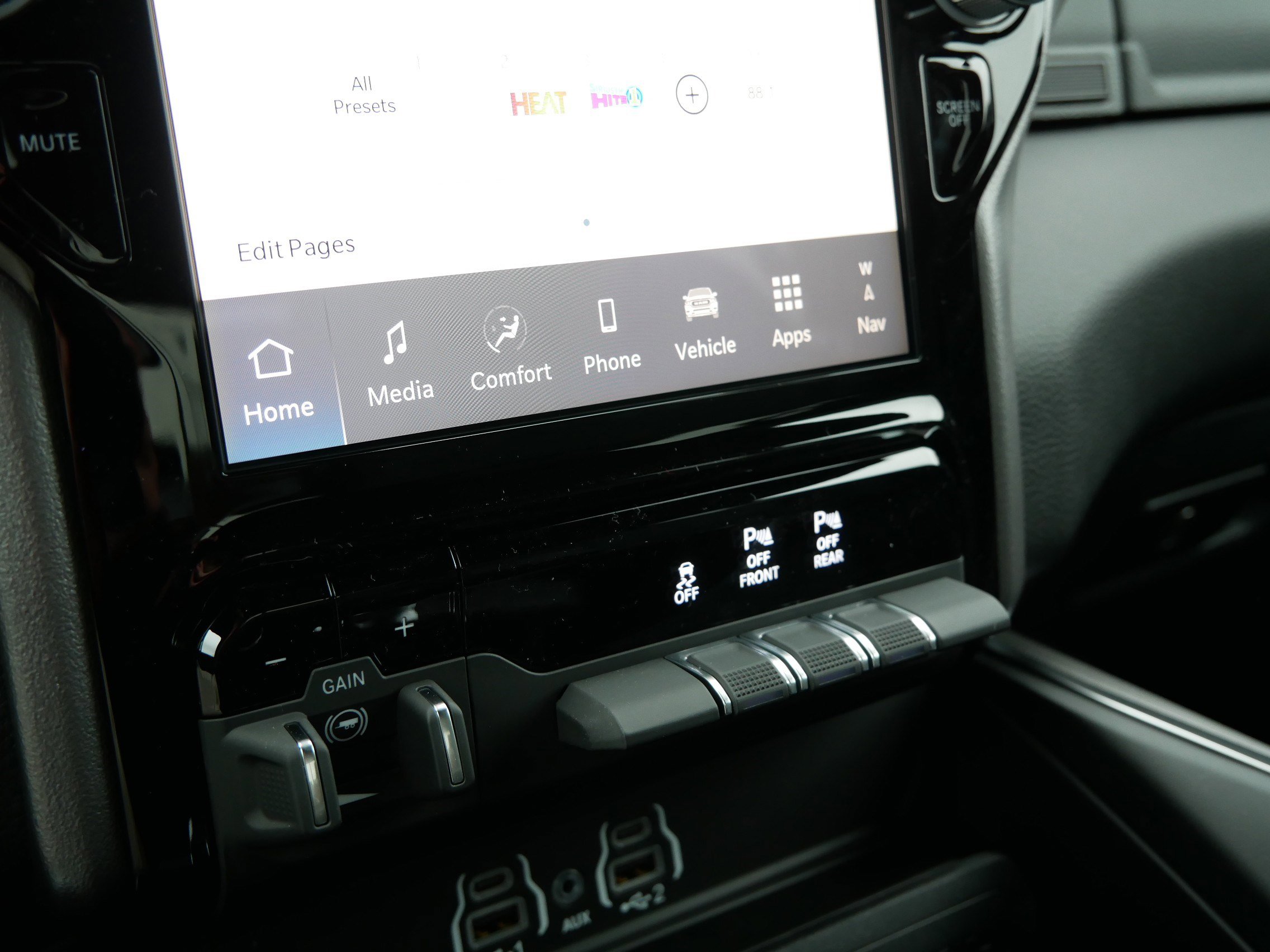 2025 Ram 1500 Big Horn photo 14