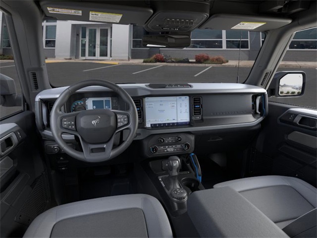 2024 Ford Bronco Black Diamond photo 9
