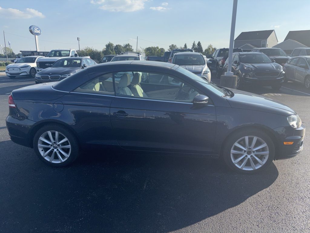 2012 Volkswagen Eos Komfort photo 3
