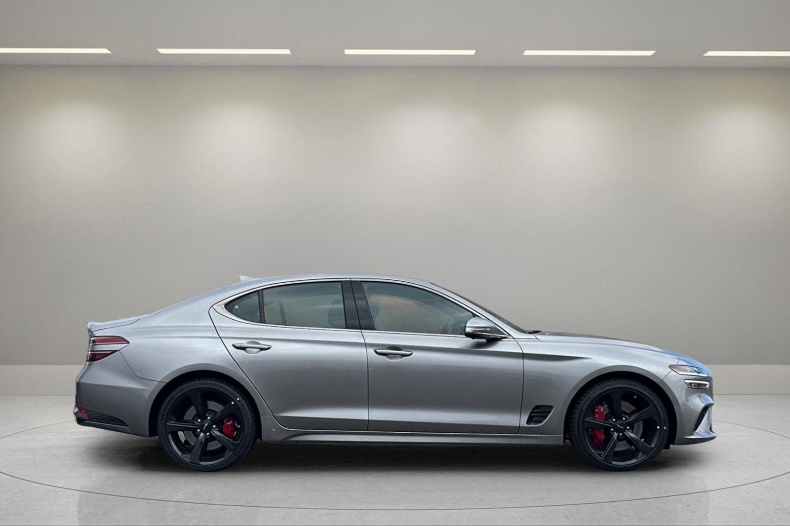 2026 Genesis G70 3.3T Sport Prestige photo 2