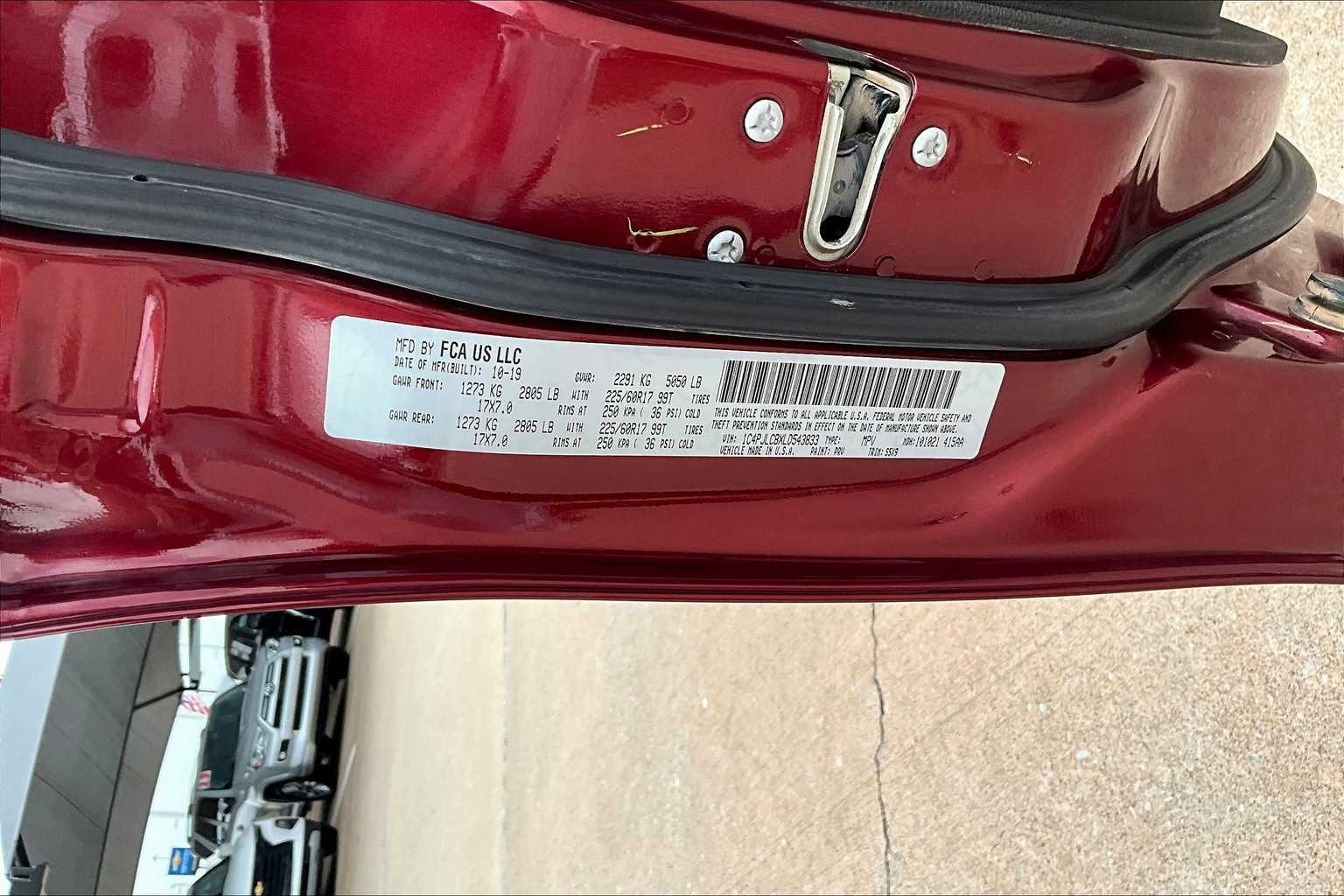 2020 Jeep Cherokee Latitude photo 28