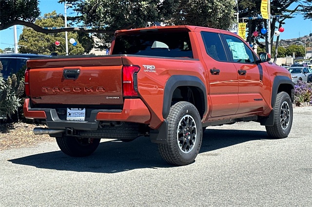2025 Toyota Tacoma TRD Off-Road 4x4 Double Cab photo 4