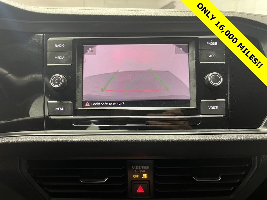 2024 Volkswagen Jetta 1.5T S photo 9