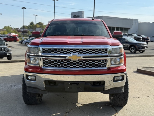 2015 Chevrolet Silverado 1500 LT photo 3