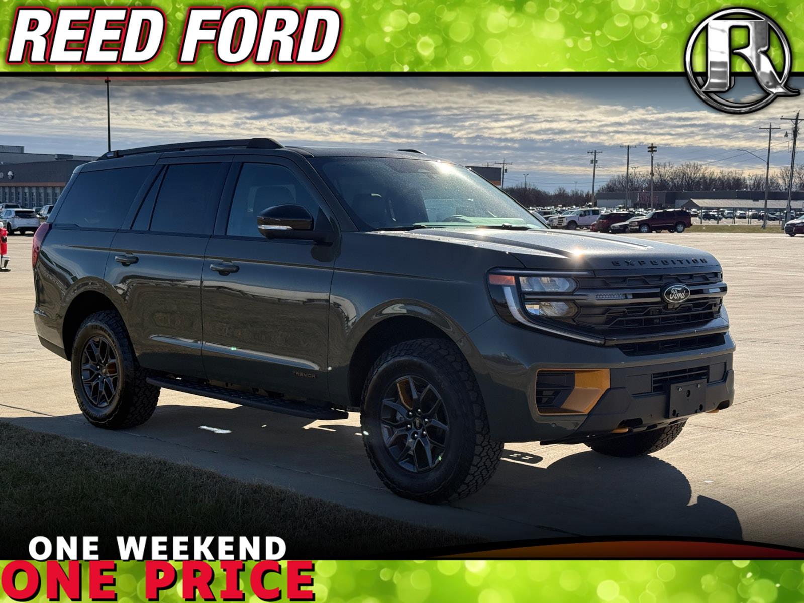 2025 Ford Expedition Tremor's photo