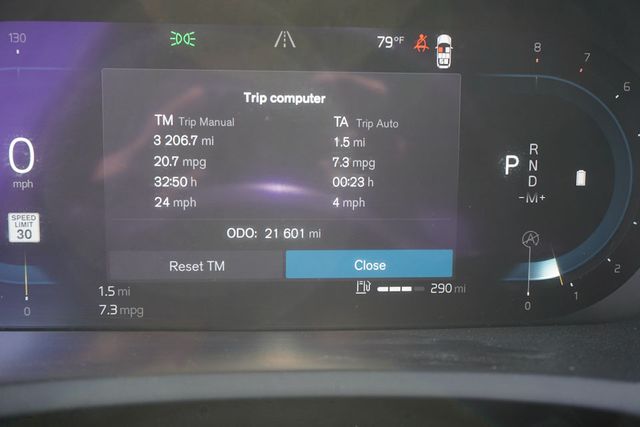 2024 Volvo XC90 Plus photo 35