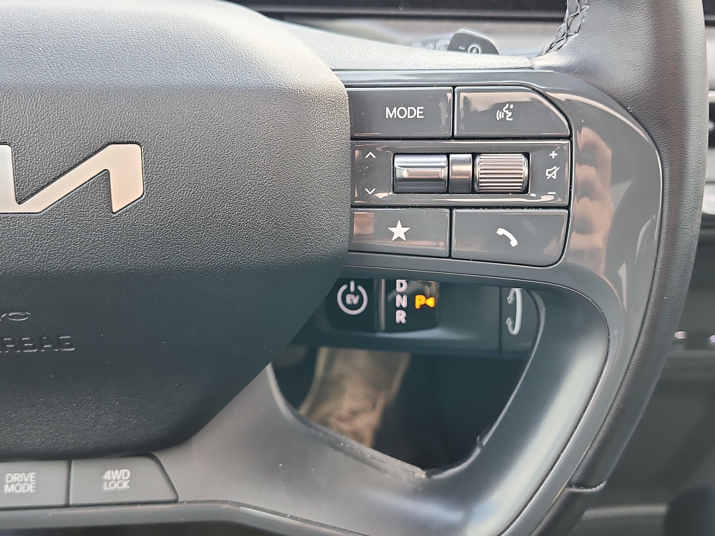2024 Kia EV9 Wind photo 15