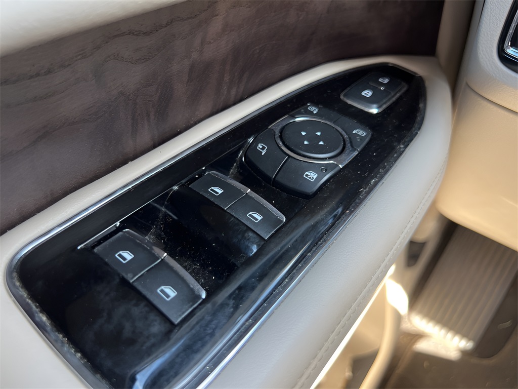 2021 Lincoln Navigator Standard photo 24