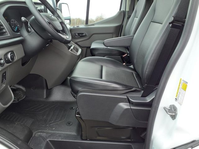 2024 Ford Transit Cargo Van photo 4