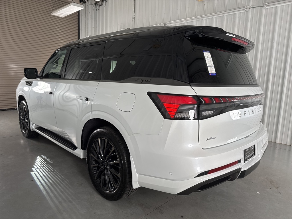 2026 Infiniti QX80 photo 4