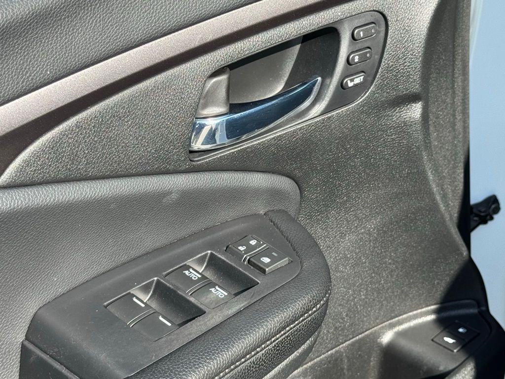 2019 Honda Passport EX-L photo 22