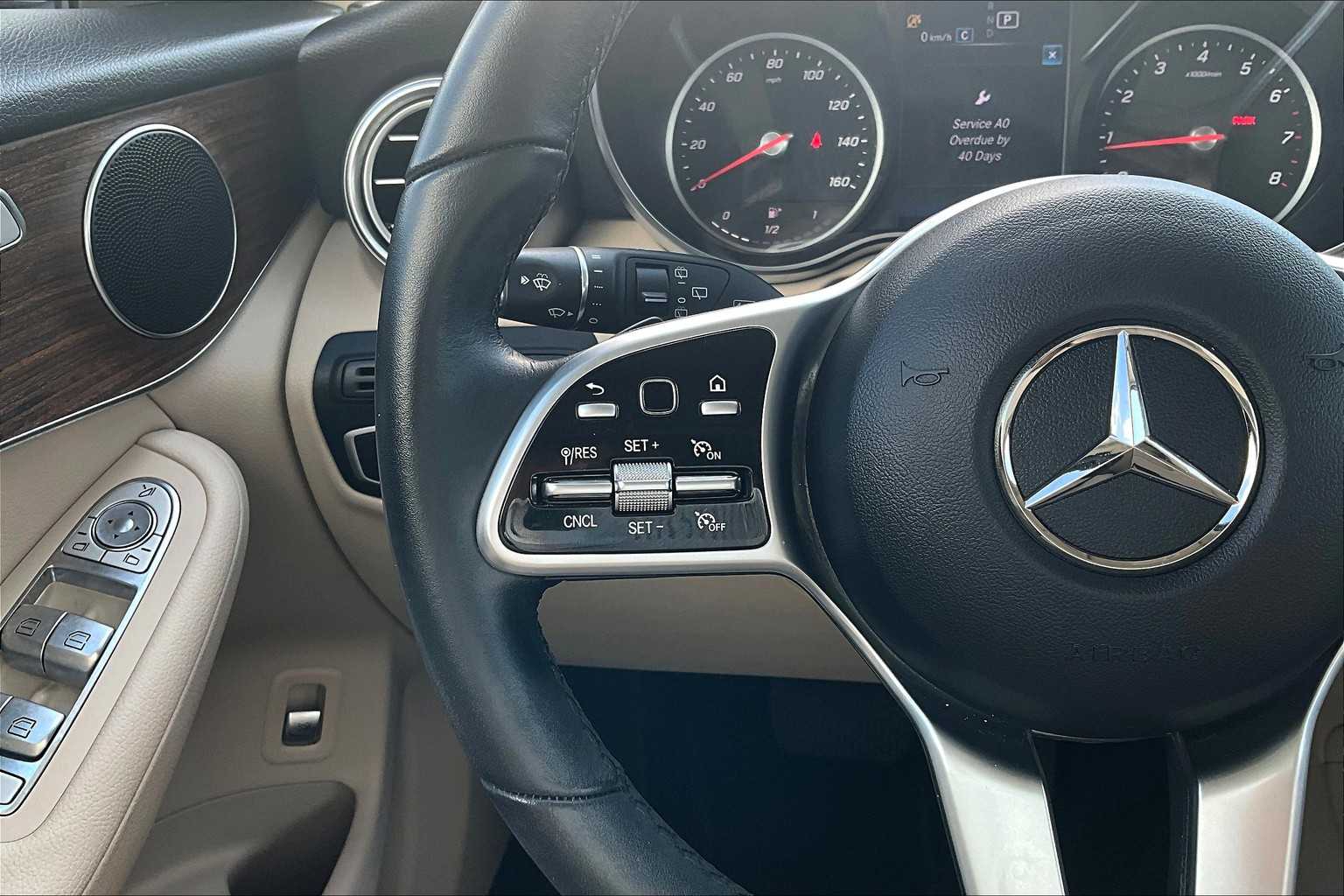 2022 Mercedes Benz GLC 300 photo 21