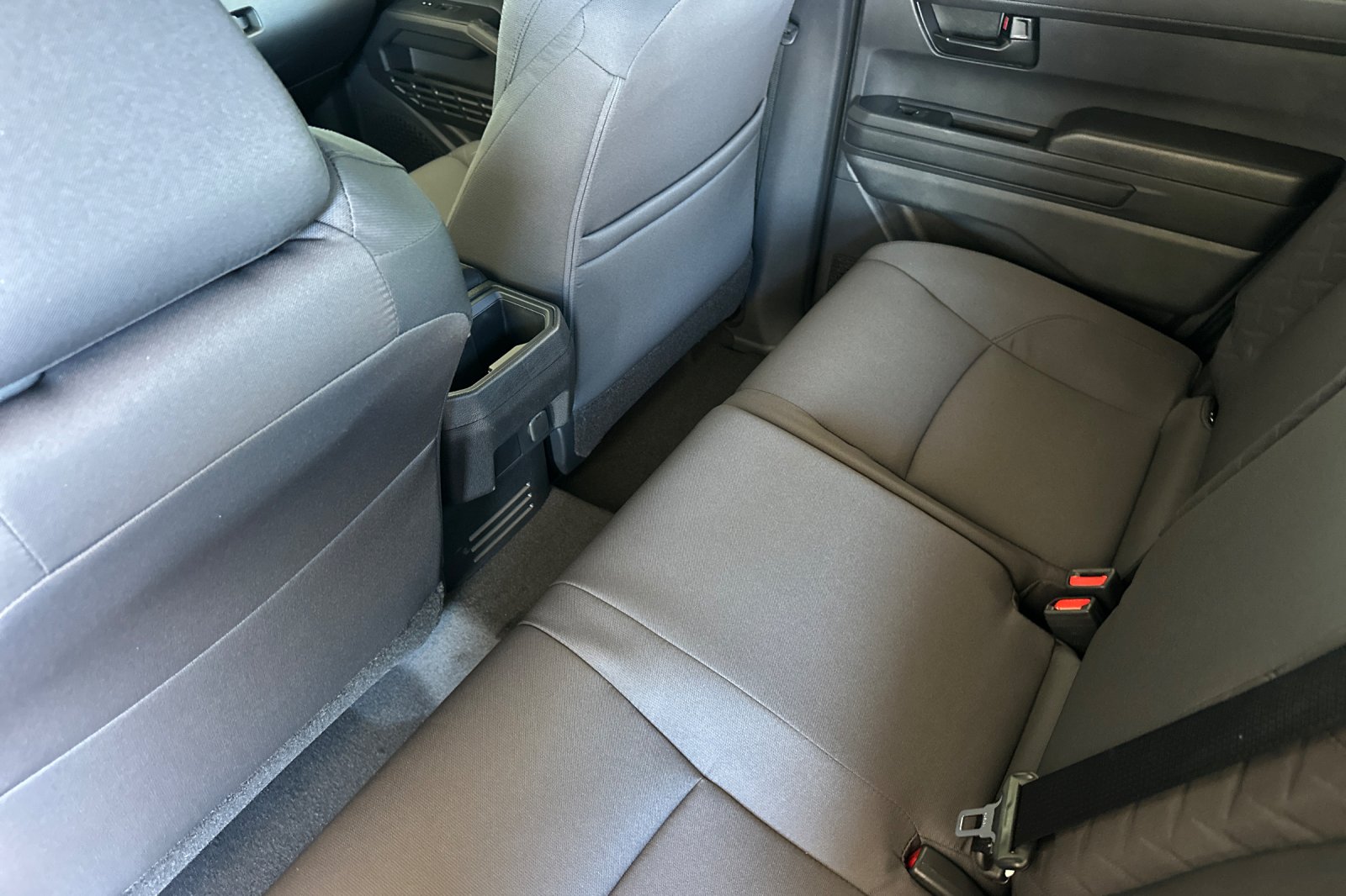 2025 Toyota Tacoma SR5 photo 9