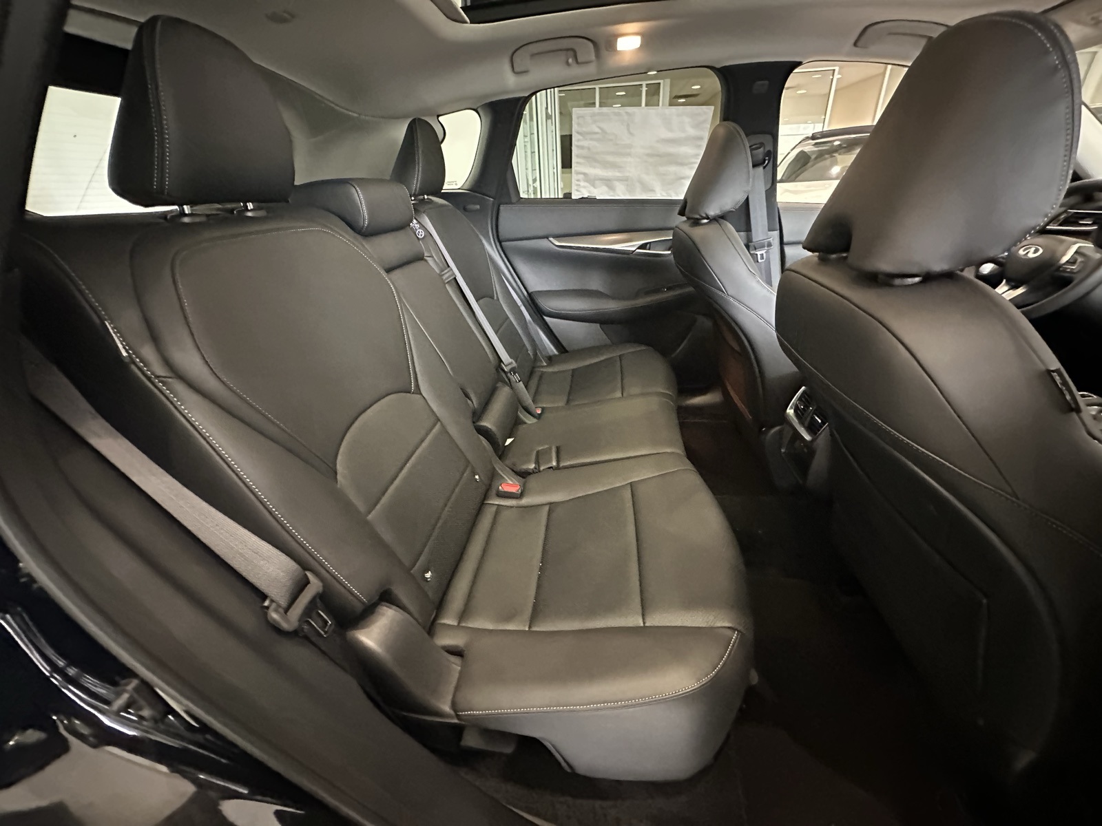 2025 Infiniti QX50 Luxe AWD photo 33